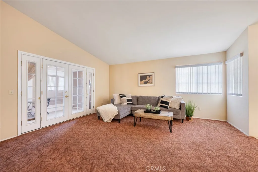 28285 Calle Lustrosos, Menifee, California 92585 home-pic-5
