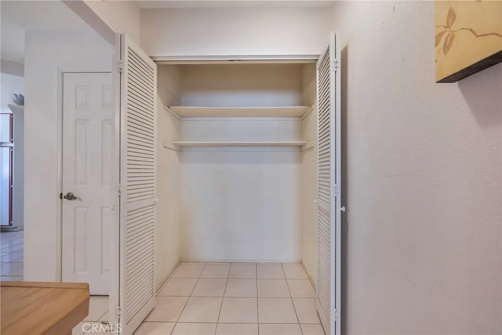 28285 Calle Lustrosos, Menifee, California 92585 home-pic-23