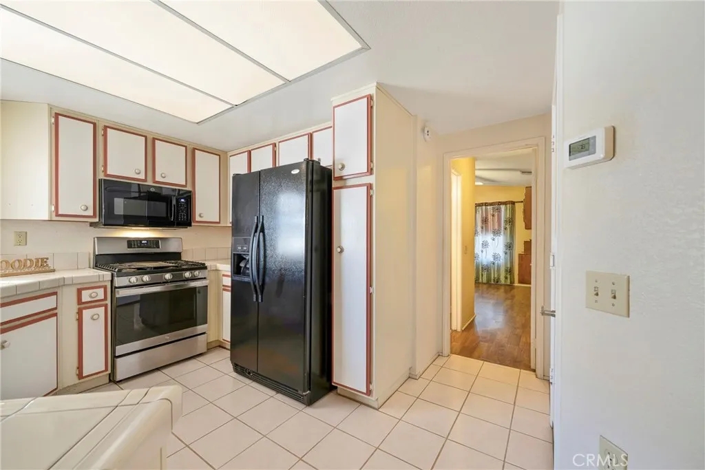 28285 Calle Lustrosos, Menifee, California 92585 home-pic-15