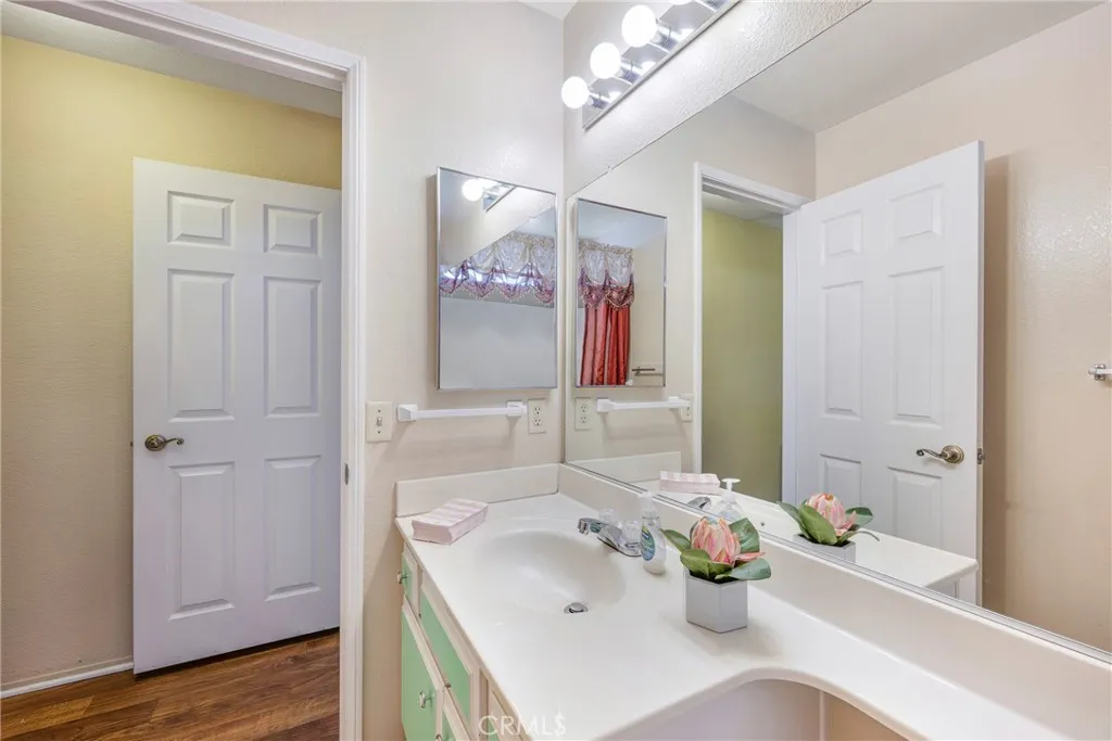 28285 Calle Lustrosos, Menifee, California 92585 home-pic-25