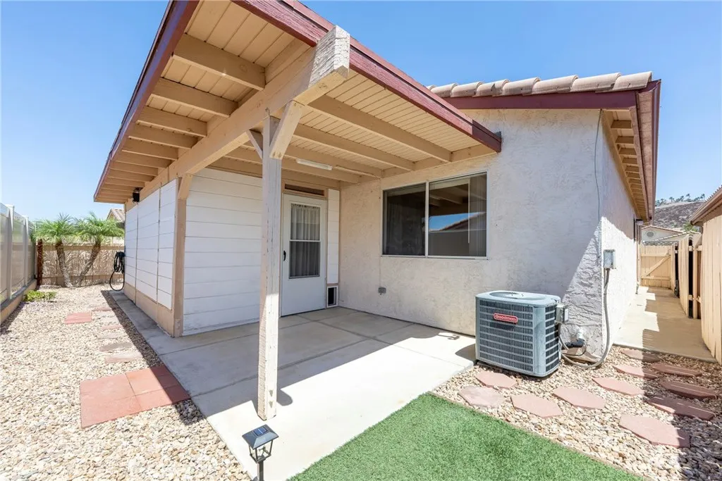 28285 Calle Lustrosos, Menifee, California 92585 home-pic-42