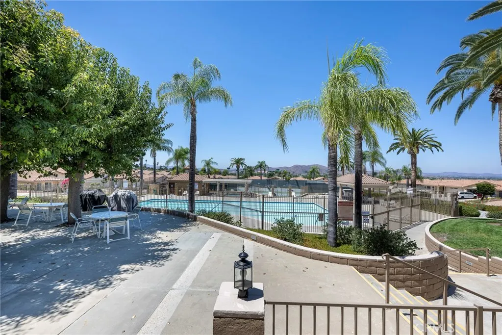 28285 Calle Lustrosos, Menifee, California 92585 home-pic-48