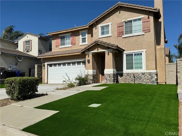 6927 Tailwind Lane, Fontana, California 92336