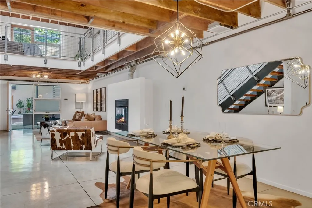 849 Pine Avenue C, Long Beach, California 90813 home-pic-15