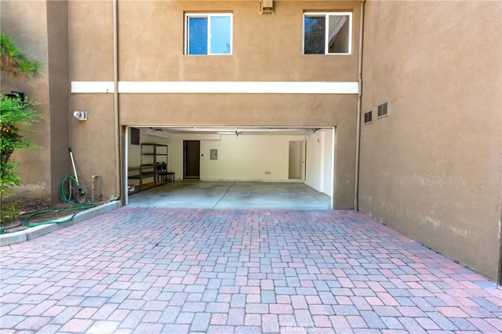 1709 N Fair Oaks Avenue 118, Pasadena, California 91103