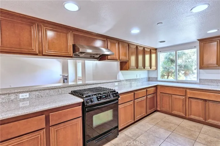 1709 N Fair Oaks Avenue 118, Pasadena, California 91103