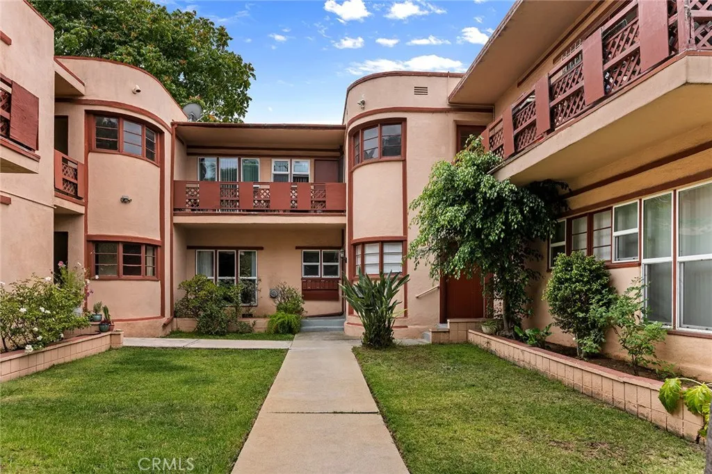 1520 Michigan Avenue 8, Santa Monica, California 90404, ,1 BathroomBathrooms,Residential Lease,For Rent,Michigan,SR25185570