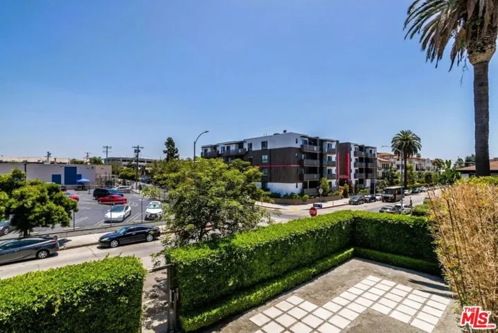 803 Wilcox Avenue 5, Los Angeles, California 90038