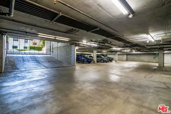 803 Wilcox Avenue 5, Los Angeles, California 90038