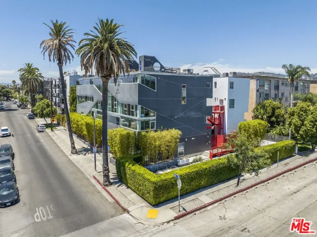 803 Wilcox Avenue 5, Los Angeles, California 90038
