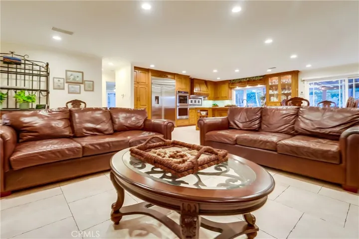 1319 Mount Rainier Road, Rancho Palos Verdes, California 90275