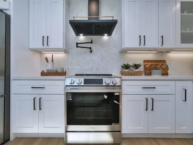 1209 Oakmont Drive 1, Walnut Creek, California 94595
