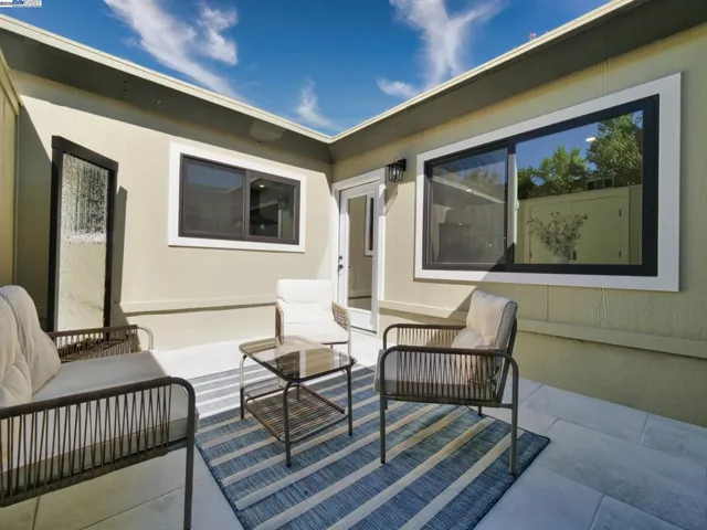 1209 Oakmont Drive 1, Walnut Creek, California 94595