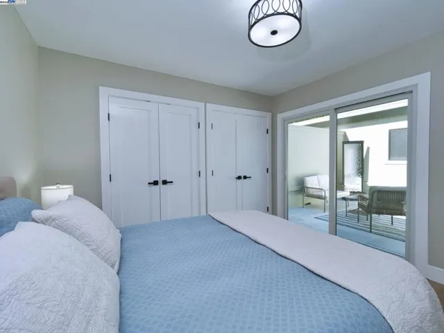 1209 Oakmont Drive 1, Walnut Creek, California 94595