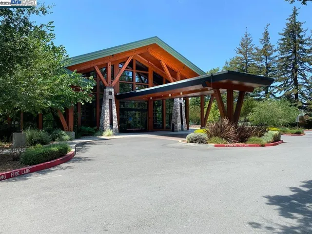 1209 Oakmont Drive 1, Walnut Creek, California 94595