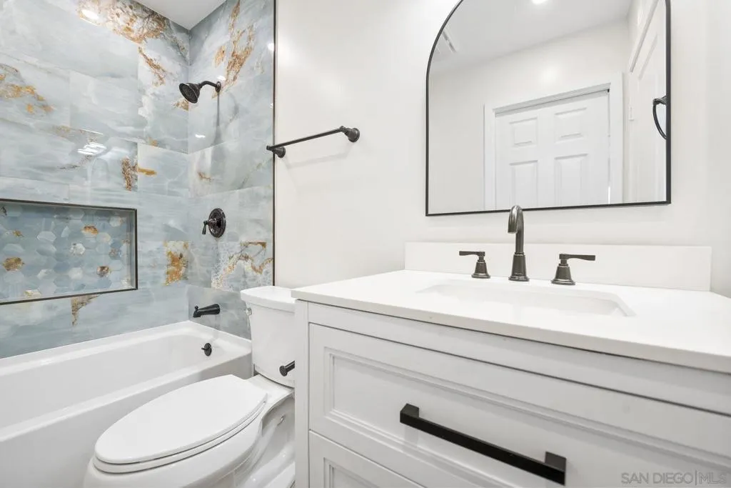 6915 Pear Tree Dr, Carlsbad, California 92011 home-pic-18