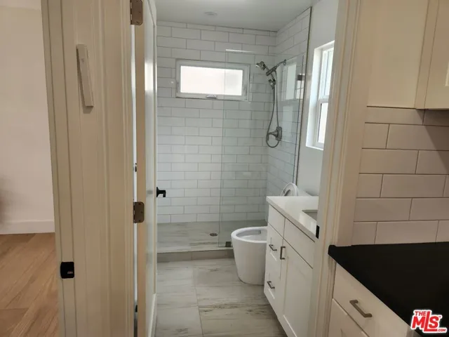 605 S Orange Drive, Los Angeles, California 90036