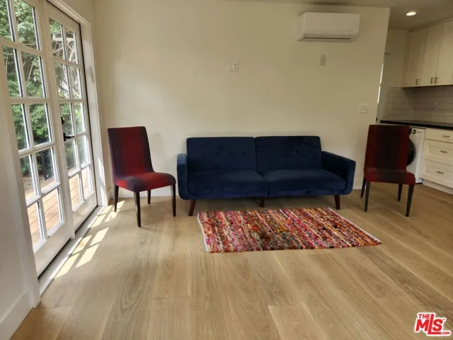 605 S Orange Drive, Los Angeles, California 90036