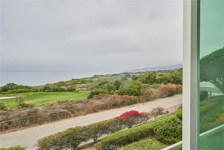 3200 La Rotonda Drive 204, Rancho Palos Verdes, California 90275