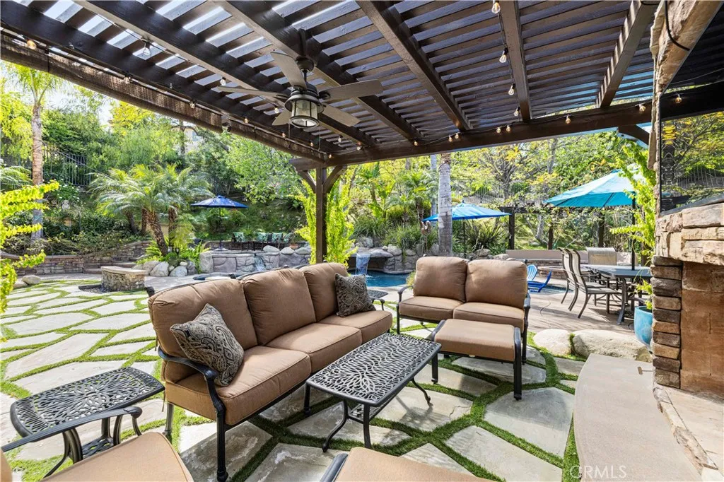 25221 Summerhill Lane, Stevenson Ranch, California 91381 home-pic-54