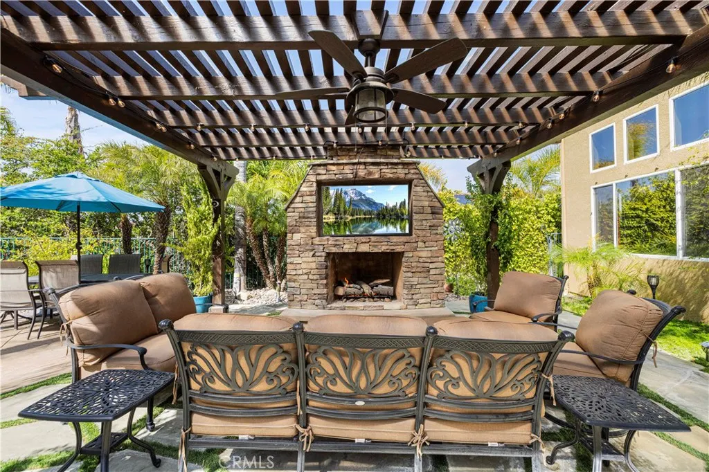 25221 Summerhill Lane, Stevenson Ranch, California 91381 home-pic-53