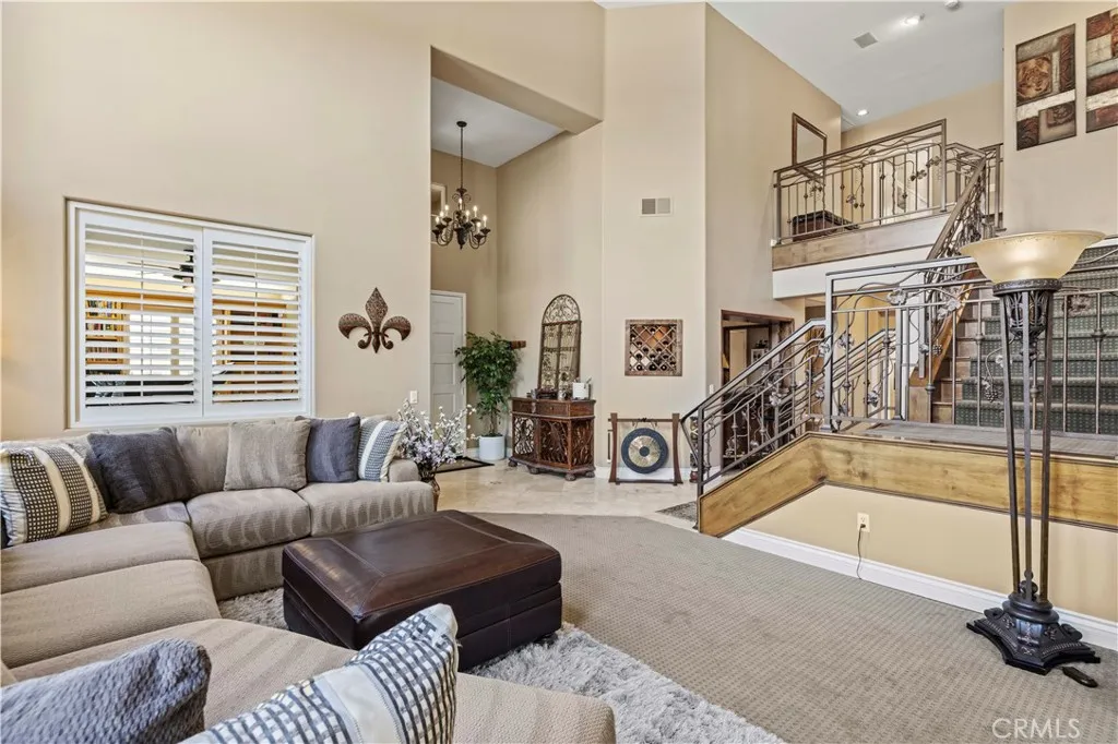 25221 Summerhill Lane, Stevenson Ranch, California 91381 home-pic-7