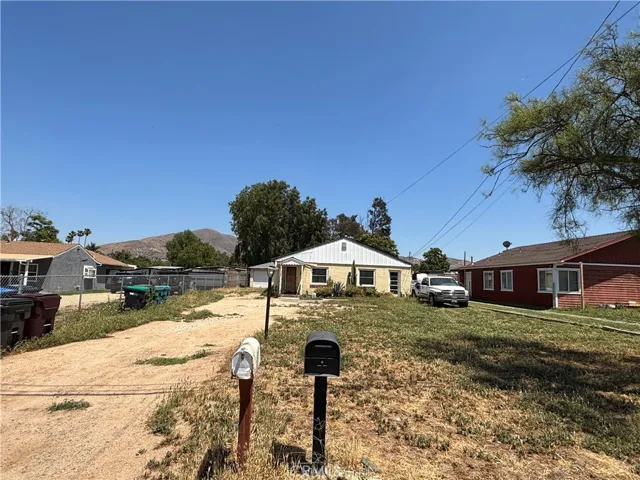 4125 Center Avenue, Norco, California 92860
