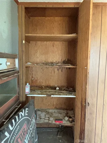 Kitchen cabinets