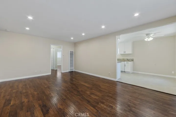 1271 E 7th Street, Long Beach, California 90813