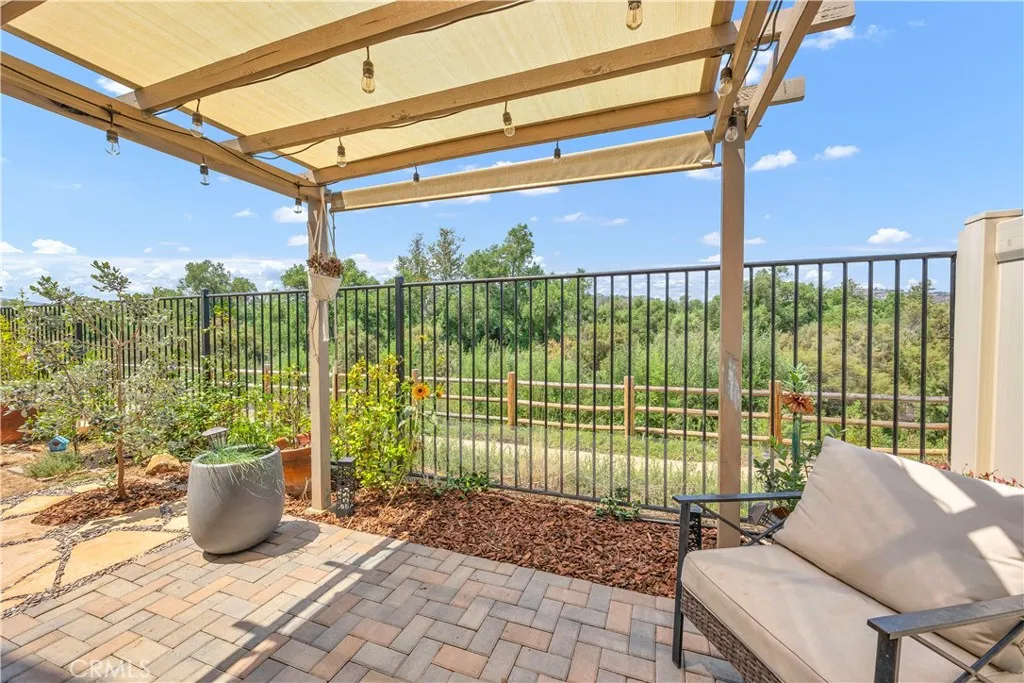 34758 Criollo Way, Fallbrook, California 92028 home-pic-19