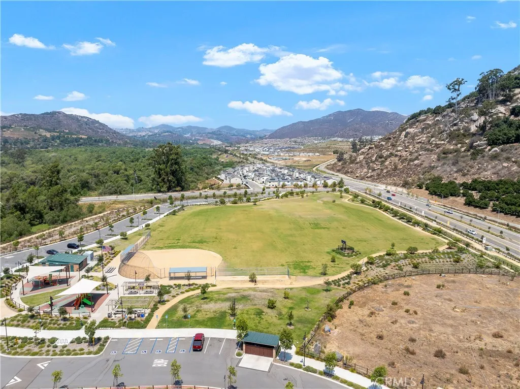 34758 Criollo Way, Fallbrook, California 92028 home-pic-22