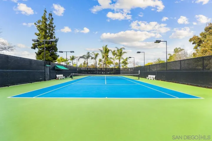 5329 Ruette De Mer, San Diego, California 92130