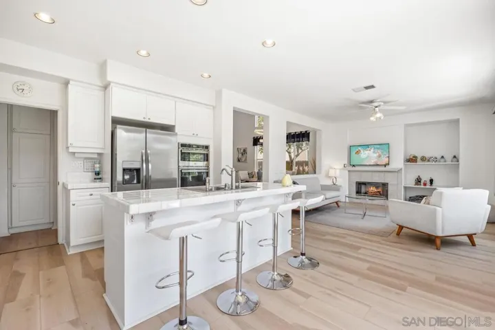 5329 Ruette De Mer, San Diego, California 92130