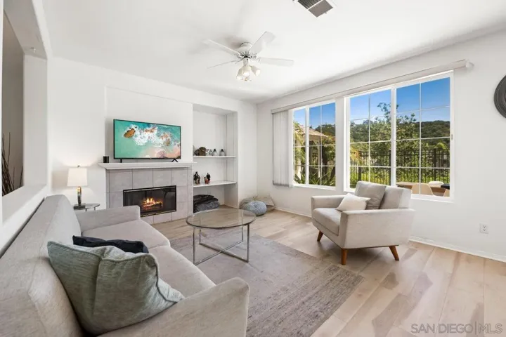5329 Ruette De Mer, San Diego, California 92130