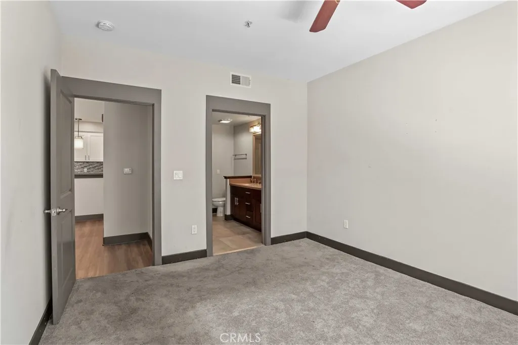 24595 Town Center Drive 3211, Valencia, California 91355 home-pic-11