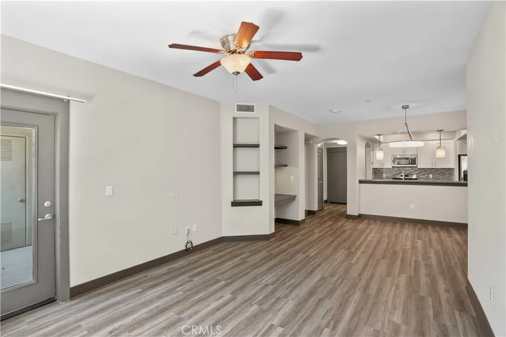 24595 Town Center Drive 3211, Valencia, California 91355 home-pic-6
