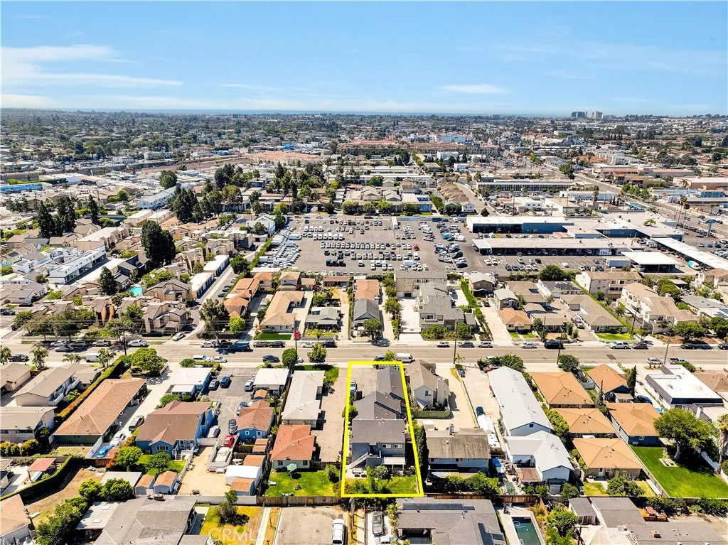 416 Hamilton Street, Costa Mesa, California 92627 home-pic-12