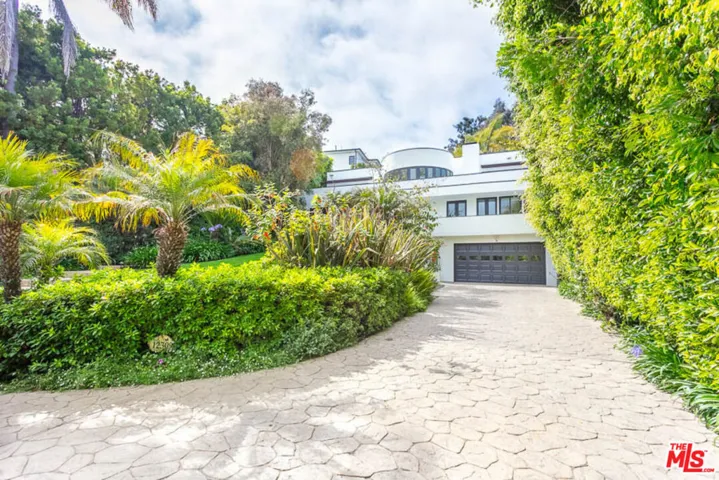12309 W Sunset Boulevard, Los Angeles, California 90049