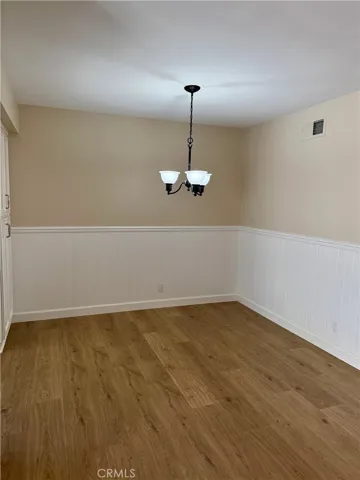 Spacious Dining area