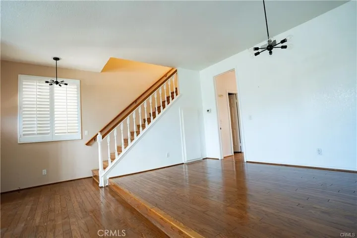 320 17th Street, Huntington Beach, California 92648