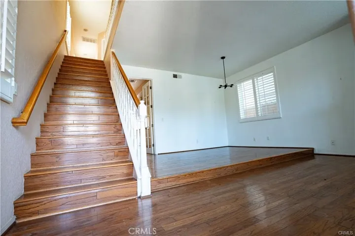 320 17th Street, Huntington Beach, California 92648