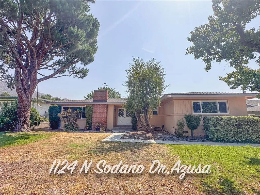 1124 N Soldano Drive, Azusa, California 91702 home-pic-1