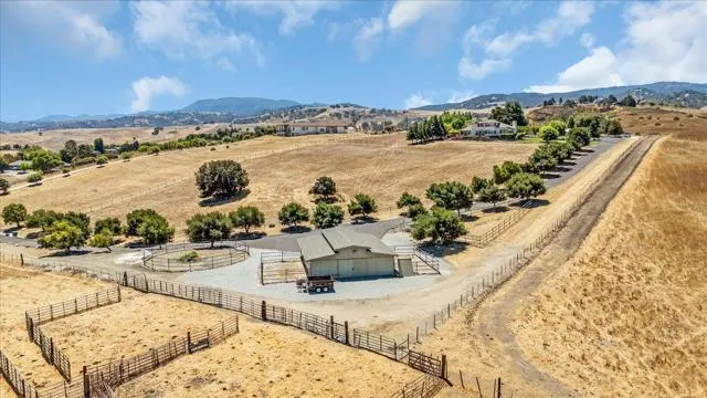 275 Nicholson Drive, Hollister, California 95023
