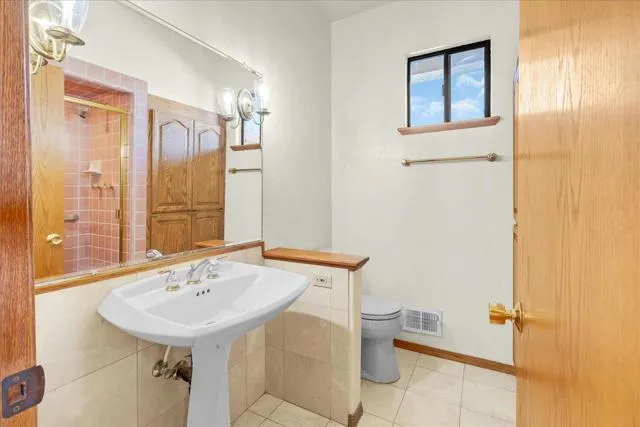 275 Nicholson Drive, Hollister, California 95023