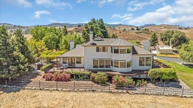 275 Nicholson Drive, Hollister, California 95023