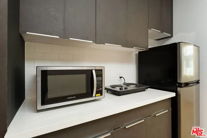 11680 W Ohio Avenue 104, Los Angeles, California 90025
