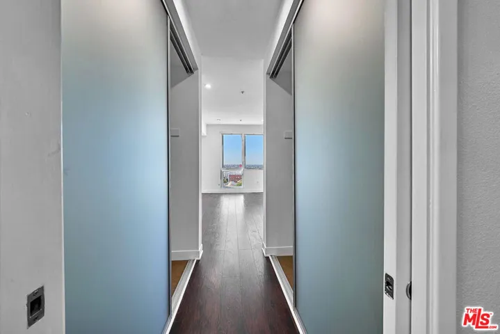 1234 Wilshire Boulevard 516, Los Angeles, California 90017