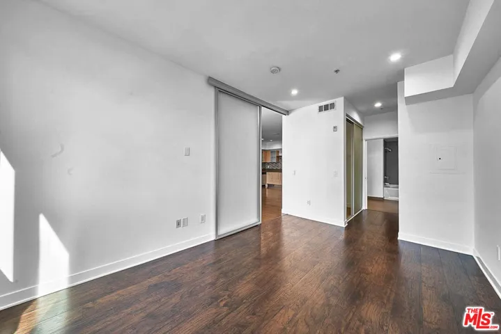 1234 Wilshire Boulevard 516, Los Angeles, California 90017