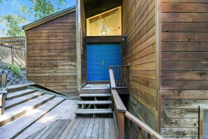 720 Quigg Way, Boulder Creek, California 95006