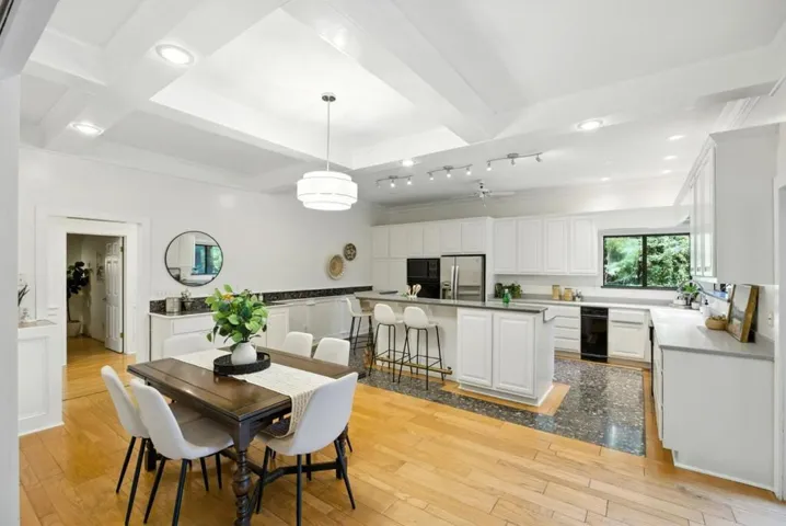 720 Quigg Way, Boulder Creek, California 95006